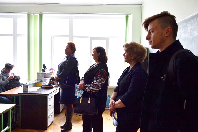 викладачі кафедри у школі